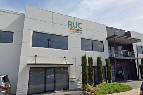 Murray & Roberts keeps RUC, sells Insig